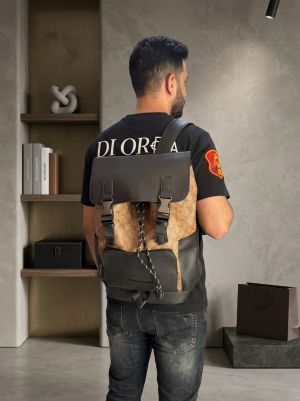 Coach_Rivington_Backpack_Apricot_Black_Signature_Canvas_Unisex_Backpack_With_Dust_Cover_058_Apricot_Black