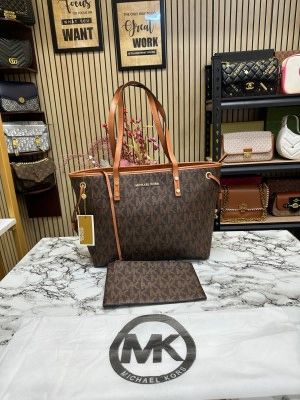 Michael_Kors_MK Voyager Tote Bag With Side Pocket & Dust Bag (Coffee Brown 2003)