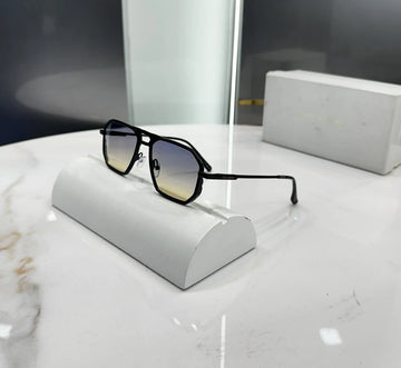 Marc Jacobs Black Multi Premium Shades 545