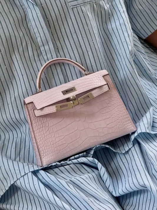 HERMEZ_MINIKKELLY_SELLIER_ALLIGATOR_LEATHER_WITH_OG_BOX_DUSTBAG_CARDS_TAGS_etc_pink 1078